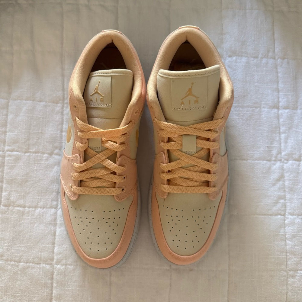Nike Air Jordan 1 Low SE
